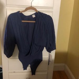 Beautiful body suit!